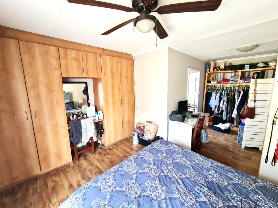 4 Bedroom Property for Sale in Noorsekloof Eastern Cape